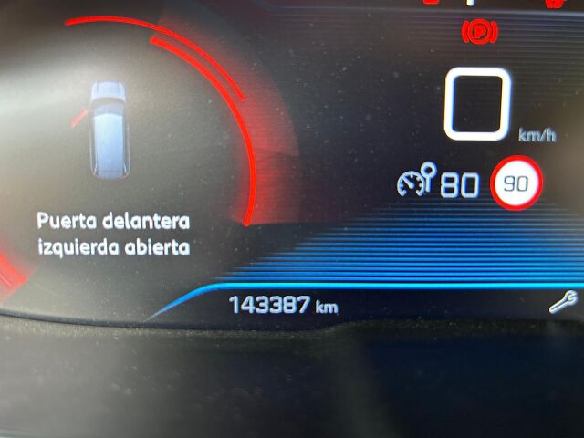 PEUGEOT 5008 GT LINE 1.2 E-THP AUTO SPANISH LHD IN SPAIN 89K 7 SEATS SUPER 2019